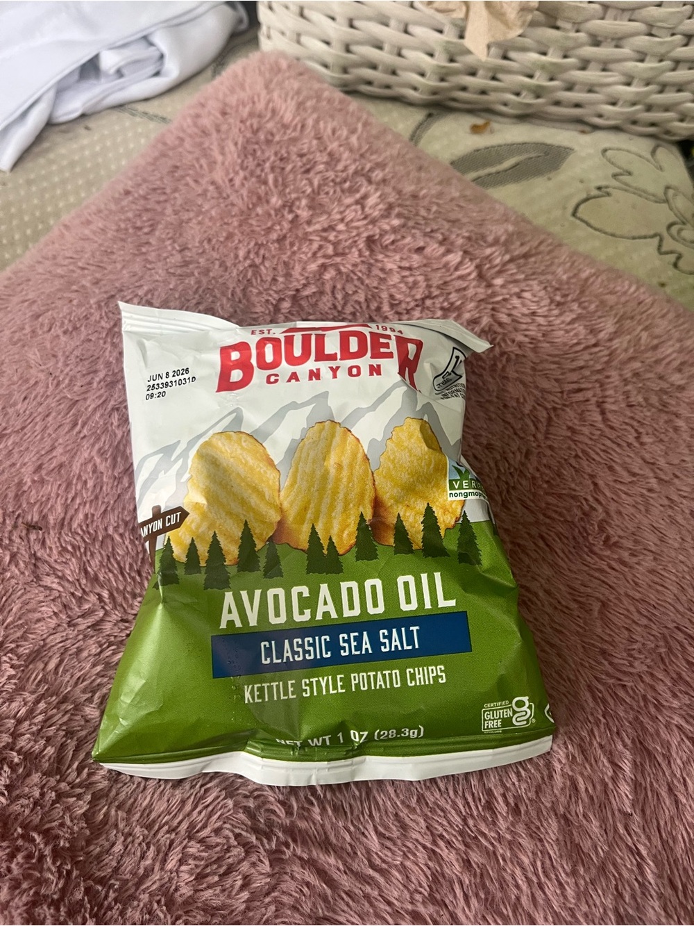 Avocado Oil Classic Sea Salt Kettle Chips - Green